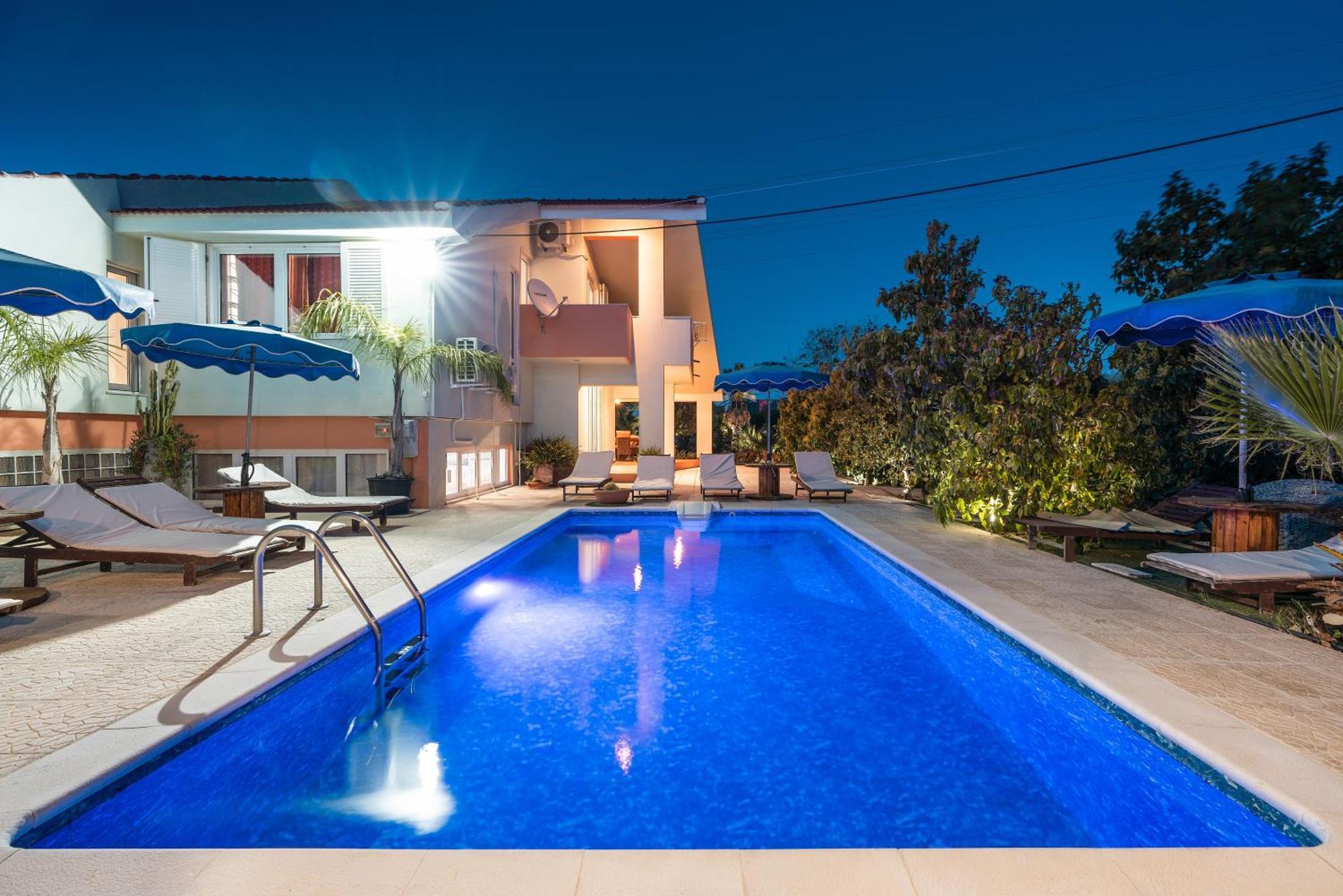 Artzy Villa Rhodes City 외부 사진