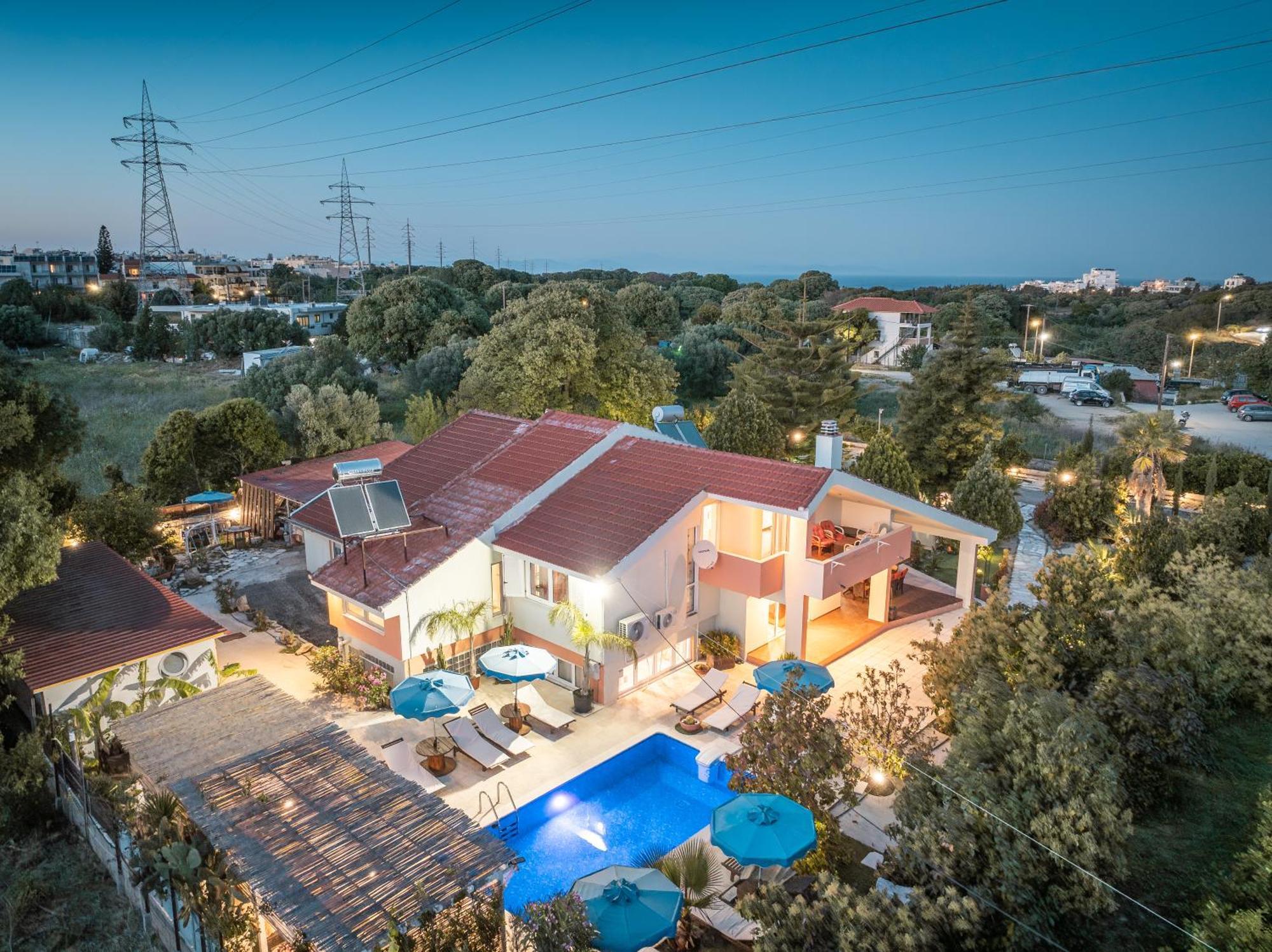 Artzy Villa Rhodes City 외부 사진